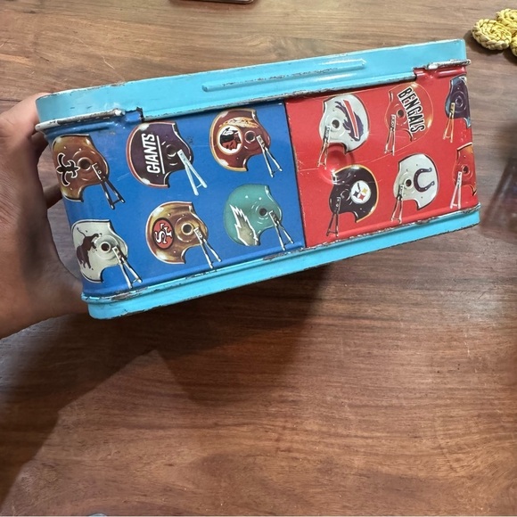VINTAGE 1978 NFL Properties Inc. LUNCH BOX TIN - Picture 10 of 14